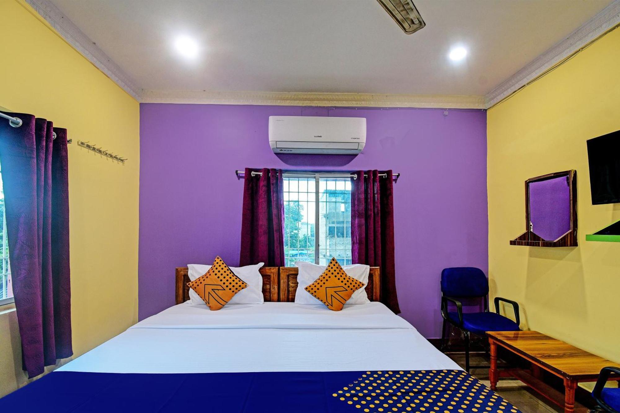 Oyo Flagship Pratikshya Guest House Baripada エクステリア 写真